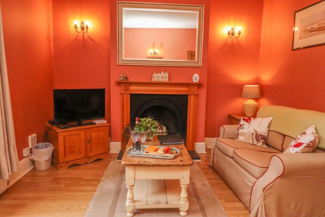 West End House Villa Whitby Bagian luar foto
