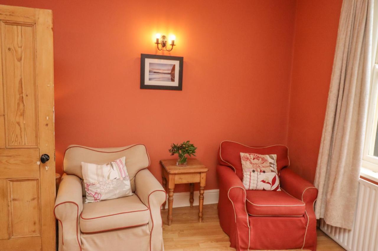 West End House Villa Whitby Bagian luar foto