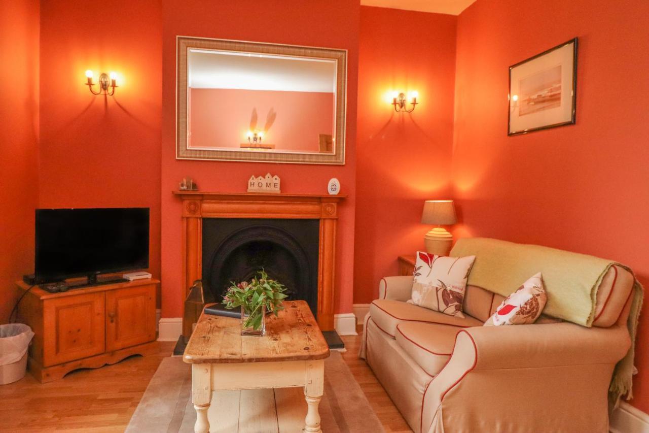 West End House Villa Whitby Bagian luar foto