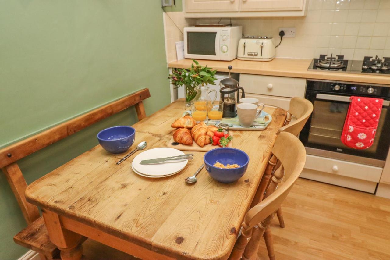 West End House Villa Whitby Bagian luar foto