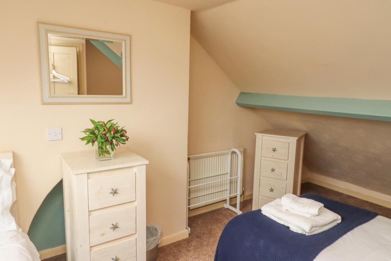 West End House Villa Whitby Bagian luar foto