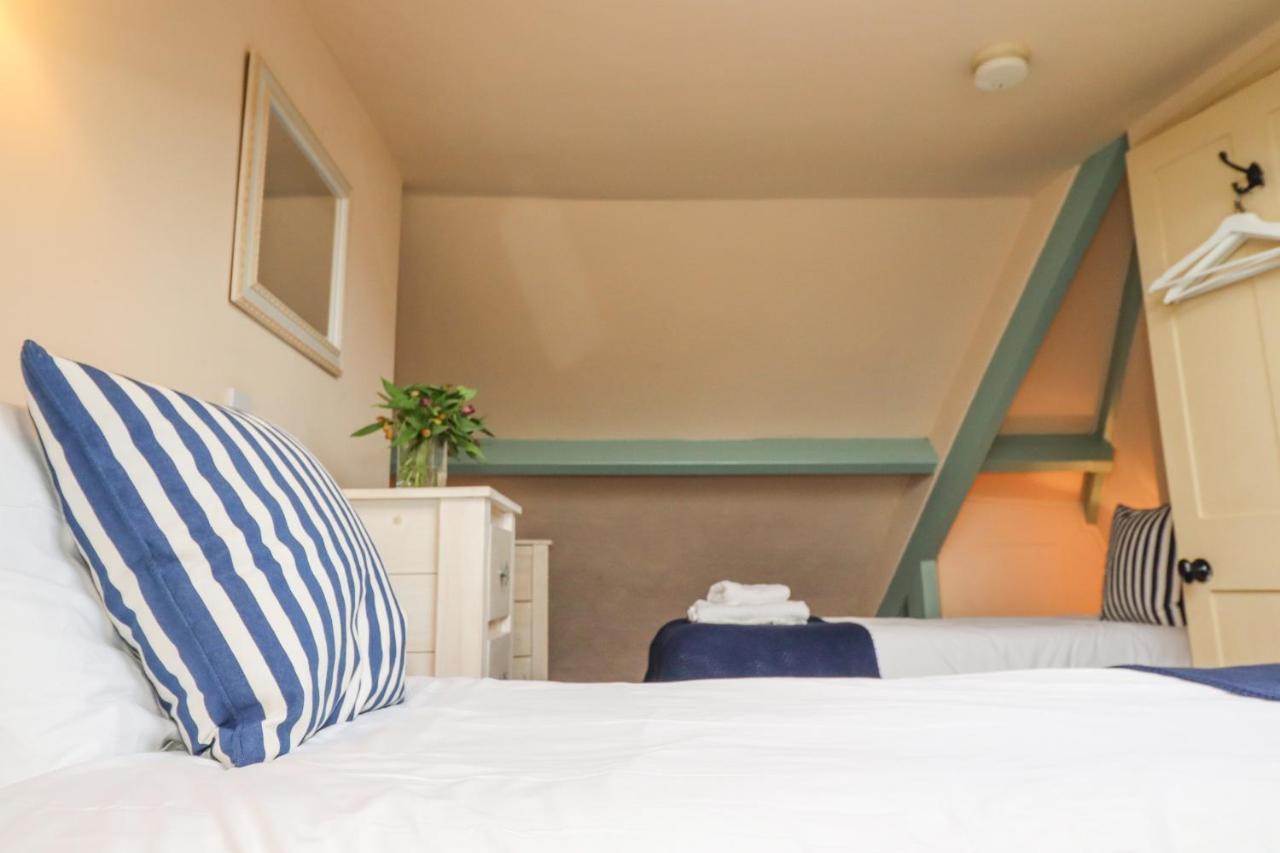 West End House Villa Whitby Bagian luar foto