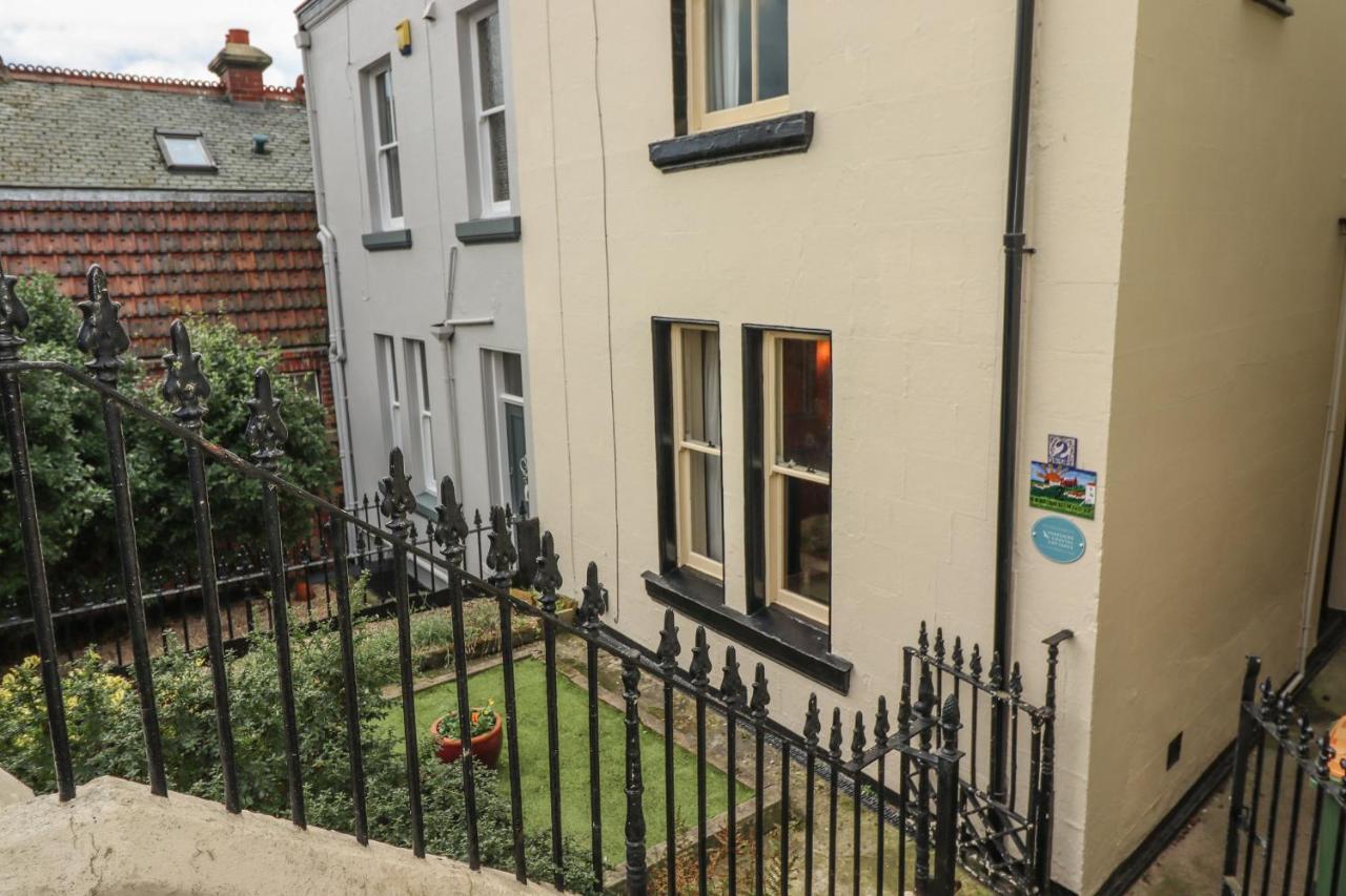 West End House Villa Whitby Bagian luar foto